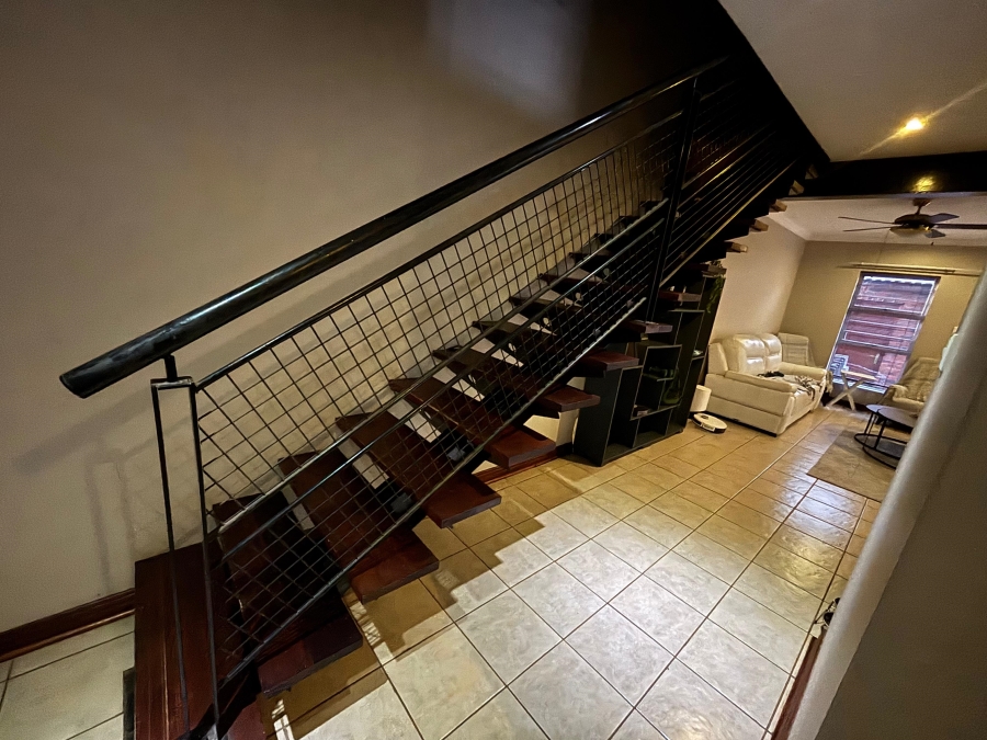 To Let 2 Bedroom Property for Rent in Pentagon Park Free State